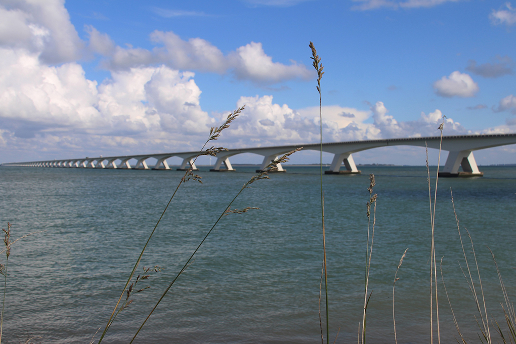 Noord Beveland bezoeken tijdens uw vakantie bij Blue Green Holiday Zeelandbrug