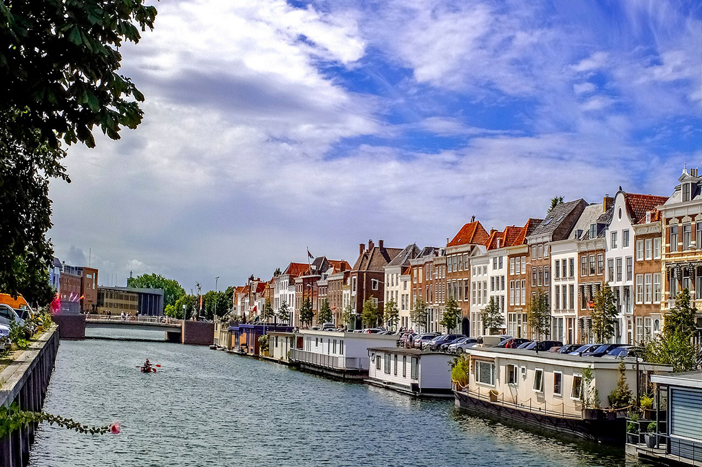 Rondvaart Middelburg tijdens uw vakantie bij Blue Green Holiday